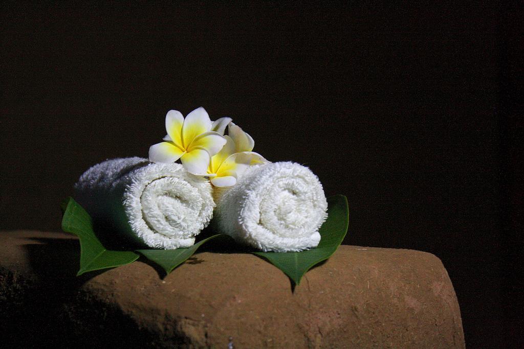 Yala Beddegama Eco Hotell Kataragama Exteriör bild