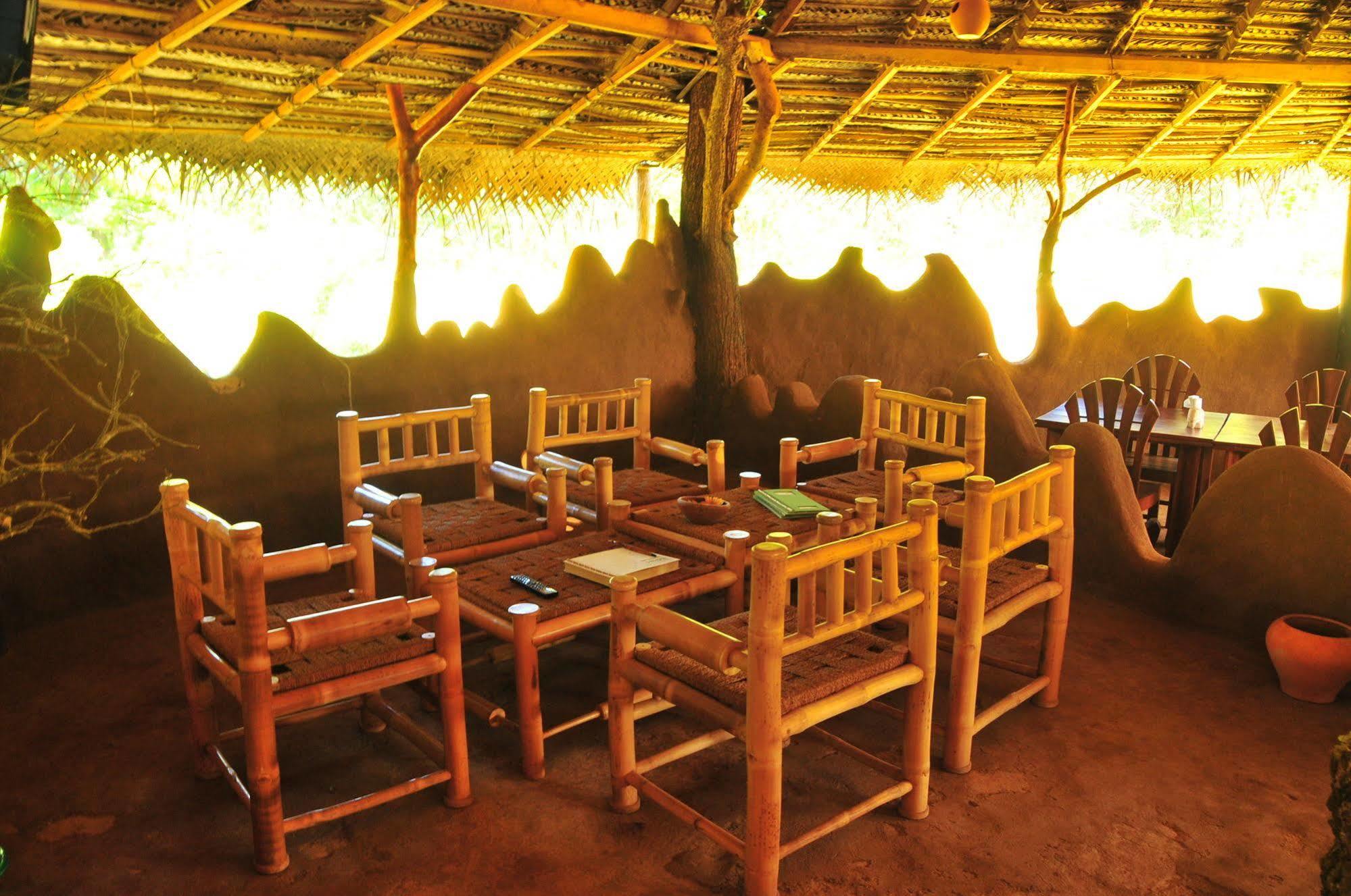 Yala Beddegama Eco Hotell Kataragama Exteriör bild